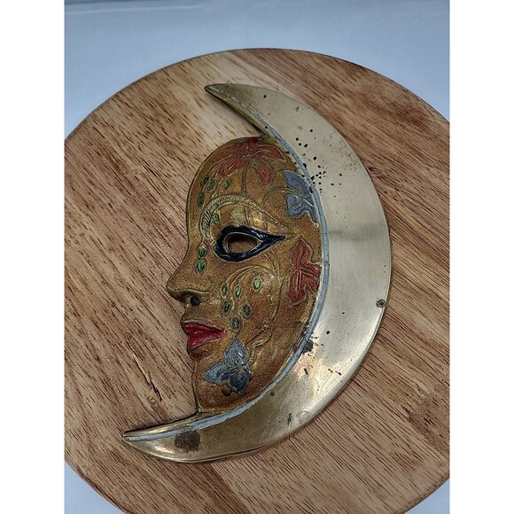 Vintage Brass Crescent Moon Face Made in India 8" x 4" - Picture 1 of 7